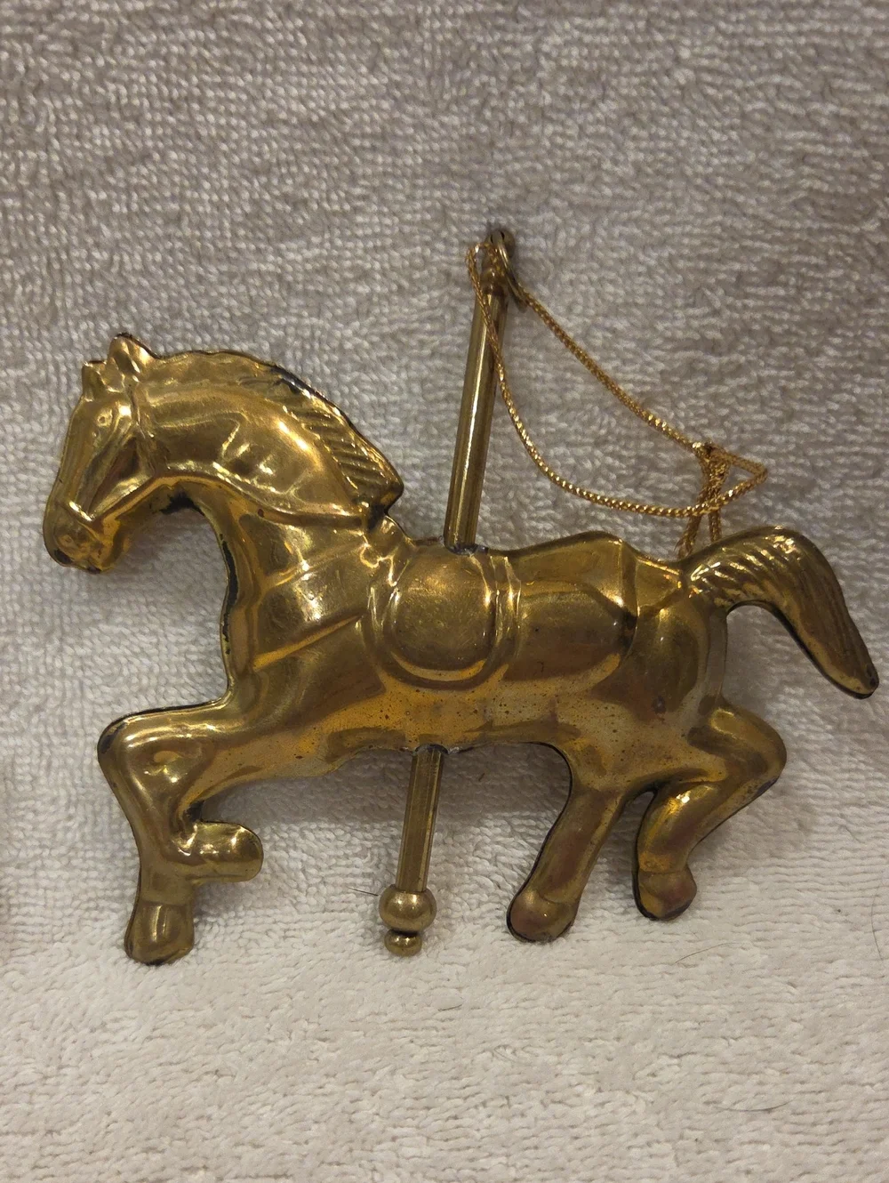 VINTAGE GOLDTONE CAROUSEL HORSE ORNAMENTS (2)